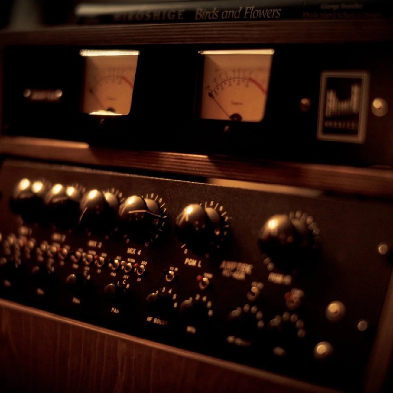 The tube preamplifier and mixer